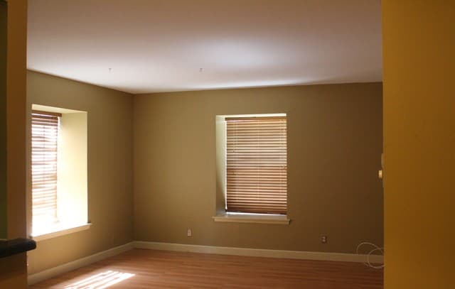 1-bedroom rental at 1045 Shook Ave Unit 113 in San Antonio, TX — photo 4