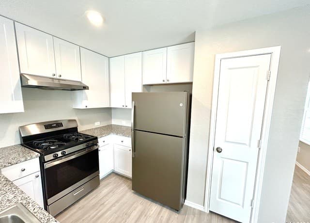 2-bedroom rental at 20356 Andalusite Way in San Antonio, TX — photo 5