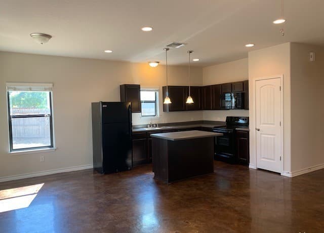 3-bedroom rental at 1302 Garden Dusk Unit 2 in San Antonio, TX — photo 3