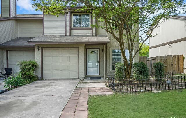 3-bedroom rental at 12215 Stoney in San Antonio TX