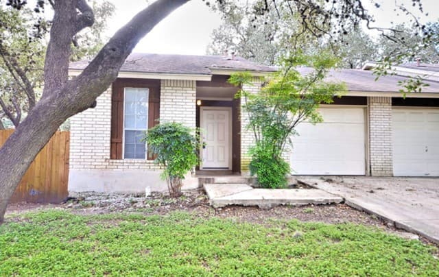 2-bedroom rental at 8930 Hambledon Dr in San Antonio TX