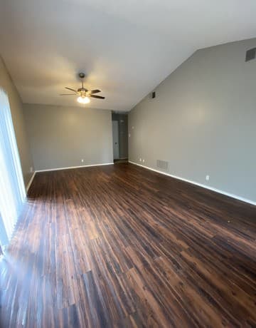 2-bedroom rental at 8930 Hambledon Dr in San Antonio, TX — photo 4