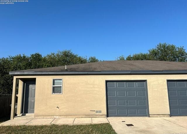 2-bedroom rental at 14543 Clovelly Wood in San Antonio TX