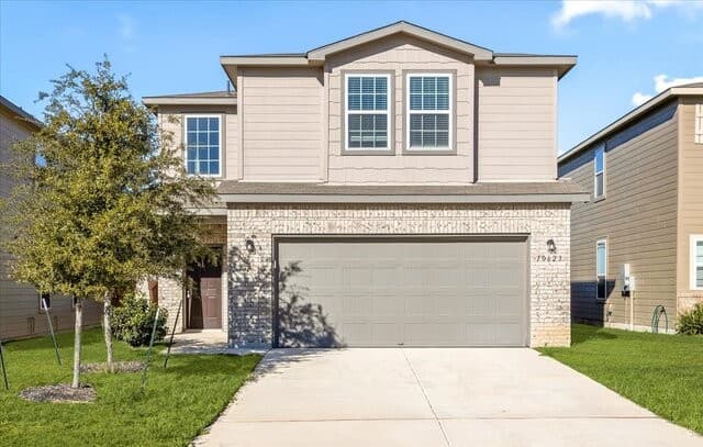 3-bedroom rental at 10623 Rayburn Landing in San Antonio TX
