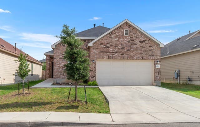 4-bedroom rental at 6511 Hibiscus Fls in San Antonio TX