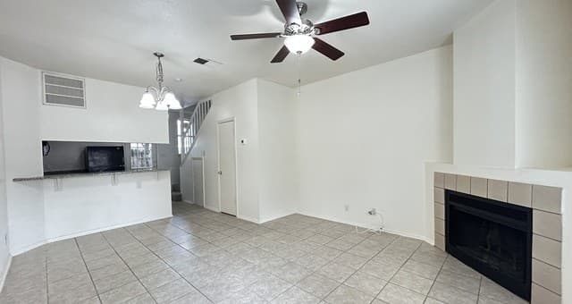 2-bedroom rental at 1953 Budding Blvd in San Antonio, TX — photo 4