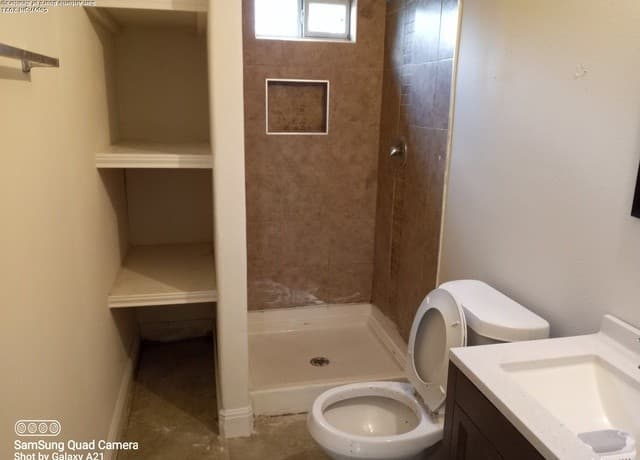 2-bedroom rental at 601 Coleman Unit 1 in San Antonio, TX — photo 4