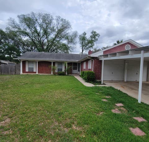 4-bedroom rental at 1922 Oakline Dr in San Antonio, TX — photo 3