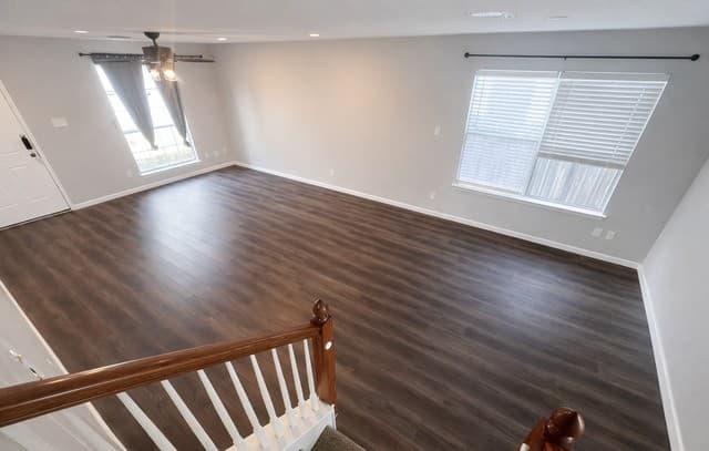 5-bedroom rental at 7334 Blazar Way in San Antonio, TX — photo 3