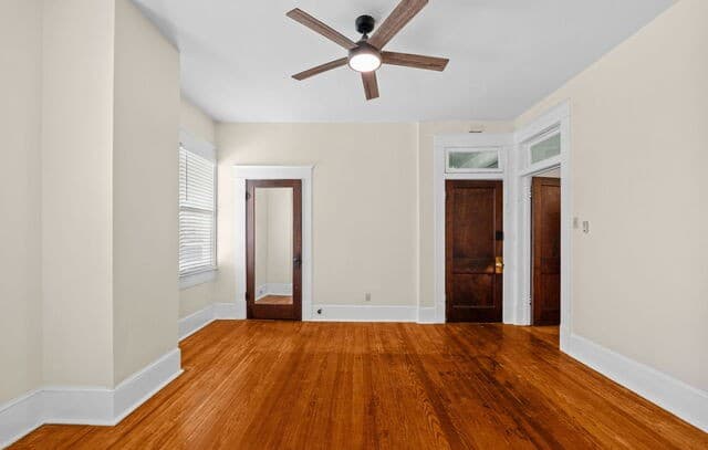 1-bedroom rental at 217 Castillo Ave Unit 2 in San Antonio, TX — photo 2