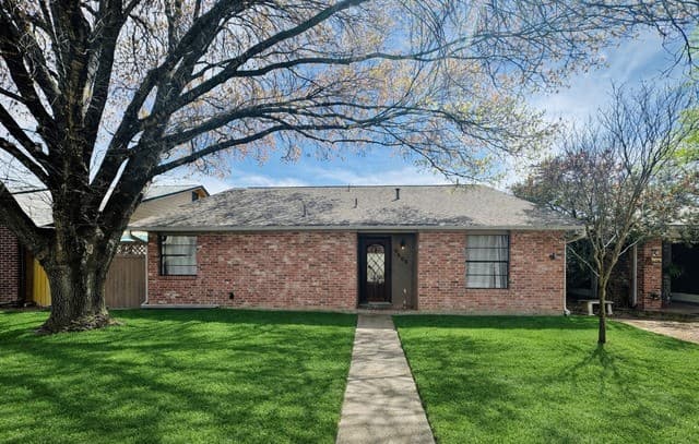 3-bedroom rental at 6608 Honey Hl in San Antonio TX