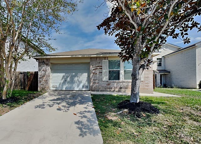3-bedroom rental at 2007 Mission Cv in San Antonio TX