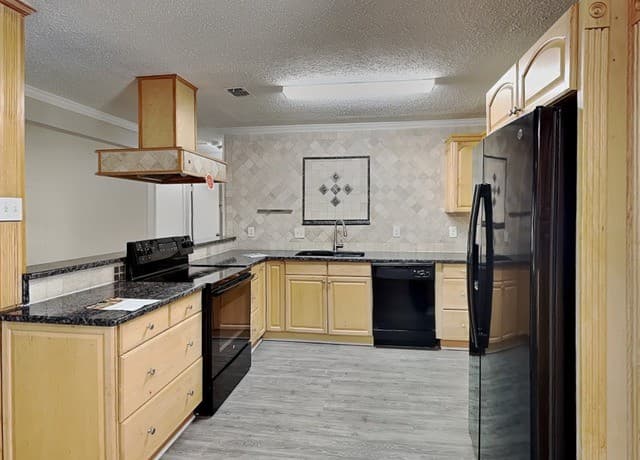 3-bedroom rental at 4909 Tiffany in Schertz, TX — photo 5