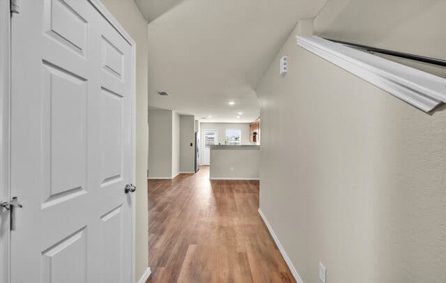 4-bedroom rental at 7337 Storms End in San Antonio, TX — photo 5