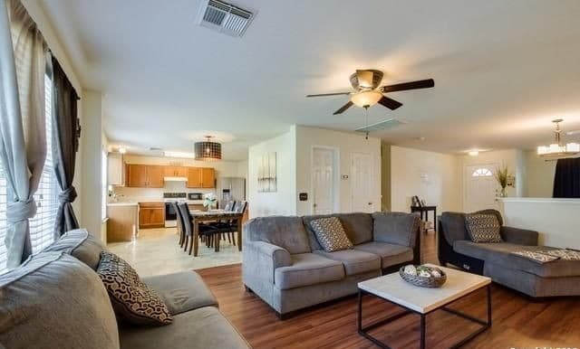 3-bedroom rental at 9418 Wolf Pt in San Antonio TX