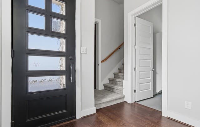 3-bedroom rental at 1817 N St Marys St Unit 502 in San Antonio, TX — photo 3