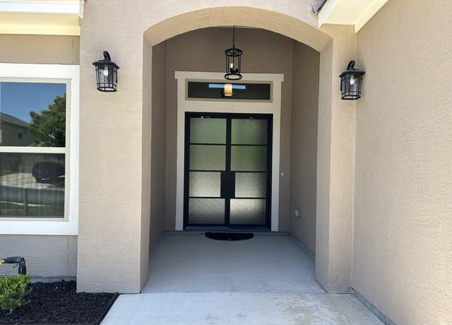 4-bedroom rental at 6014 Covers Cove in Cibolo, TX — photo 2