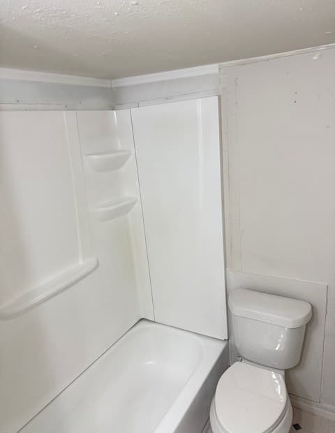 2-bedroom rental at 1311 W Hein Rd Unit 18 in San Antonio, TX — photo 4