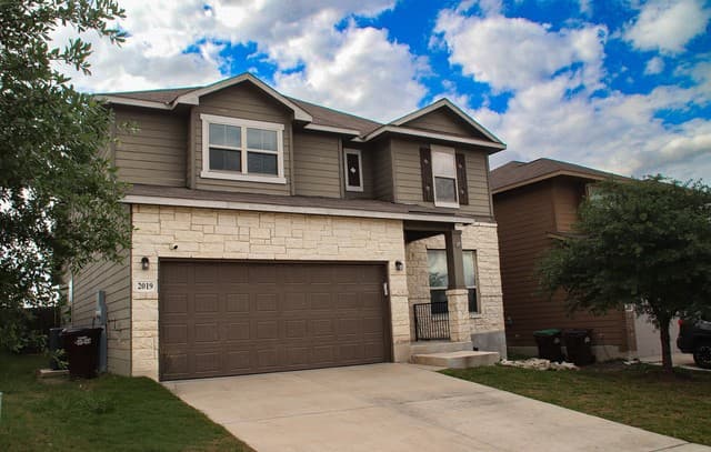 4-bedroom rental at 2019 Sisyphus Vw in San Antonio TX