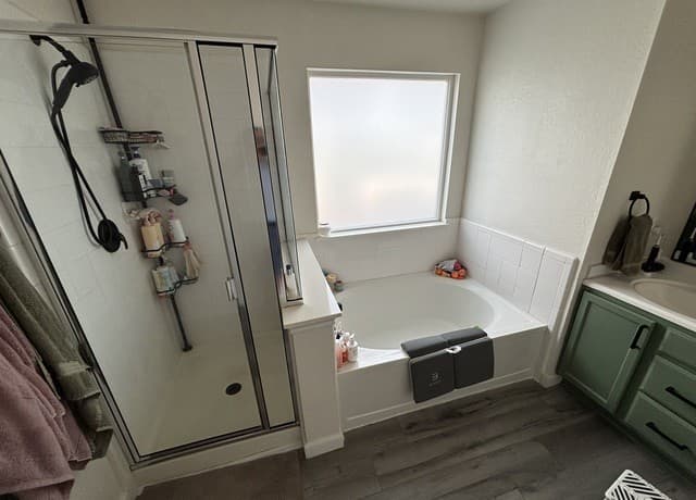 3-bedroom rental at 108 Gatewood Clf in Cibolo, TX — photo 2