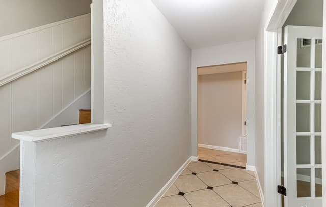 4-bedroom rental at 555 Patricia in San Antonio, TX — photo 5