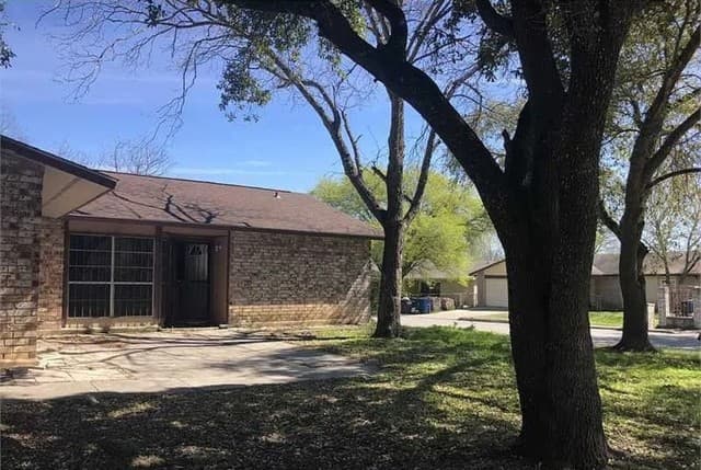 4-bedroom rental at 9130 Kings Hbr in San Antonio TX