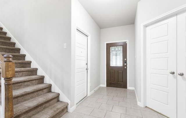 4-bedroom rental at 15136 Pandion Dr in San Antonio, TX — photo 4