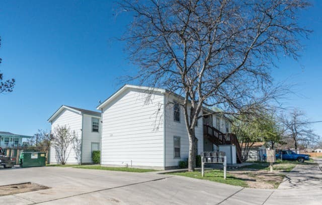 2-bedroom rental at 1405 Donaldson Unit 202 in San Antonio TX