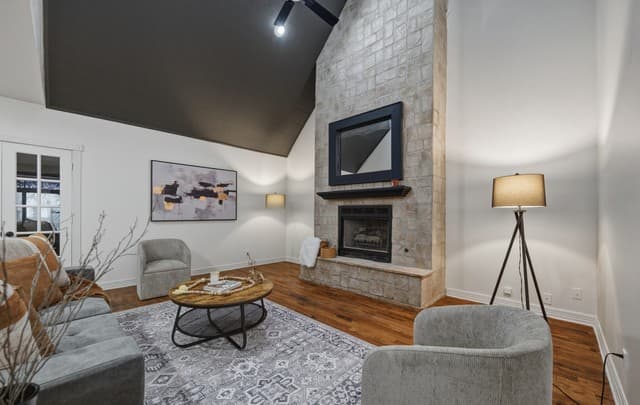 4-bedroom rental at 7914 Windlake St in San Antonio, TX — photo 5