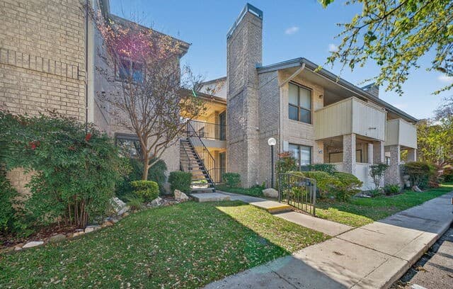 1-bedroom rental at 11843 Braesview Unit 2311 in San Antonio TX