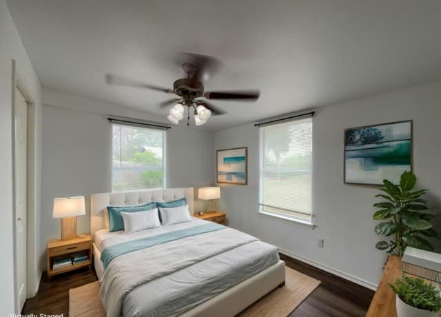 3-bedroom rental at 1142 W Villaret Blvd in San Antonio, TX — photo 4