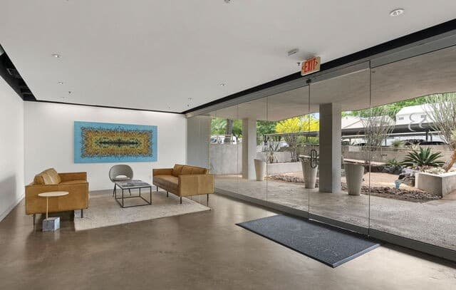 1-bedroom rental at 1115 S Alamo St Unit 2405 in San Antonio, TX — photo 2