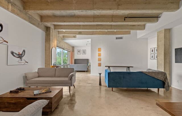 1-bedroom rental at 1115 S Alamo St Unit 2405 in San Antonio, TX — photo 3