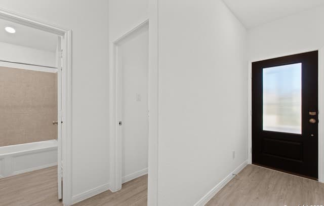 3-bedroom rental at 4419 Revetment Way in San Antonio, TX — photo 4