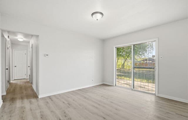 3-bedroom rental at 4606 Hollyspring Drive in San Antonio, TX — photo 4