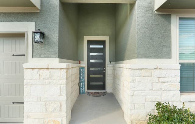 3-bedroom rental at 12819 Aikman in San Antonio, TX — photo 4