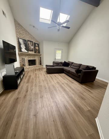3-bedroom rental at 7708 Brunning in Live Oak, TX — photo 4