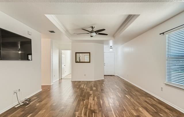 3-bedroom rental at 803 Western Star in San Antonio, TX — photo 5
