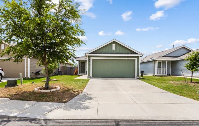 3-bedroom rental at 14950 Watson Ml in San Antonio TX