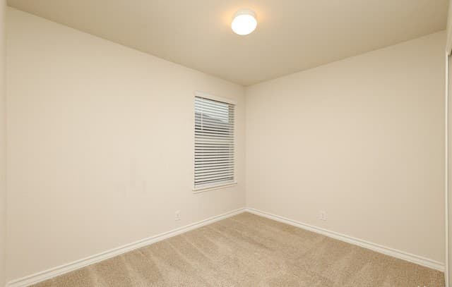 3-bedroom rental at 325 Colbert Ferry in Cibolo, TX — photo 5