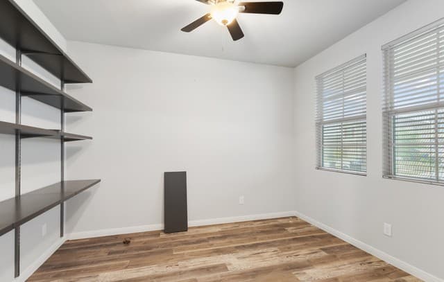 4-bedroom rental at 10679 Penelope Way in Converse, TX — photo 5