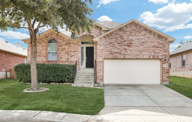3-bedroom rental at 12718 Point Canyon in San Antonio TX