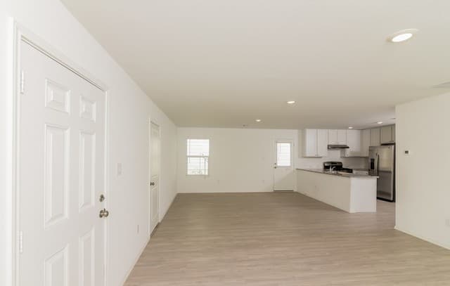 3-bedroom rental at 6603 Arid in San Antonio, TX — photo 4