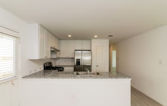 3-bedroom rental at 6603 Arid in San Antonio, TX — photo 5