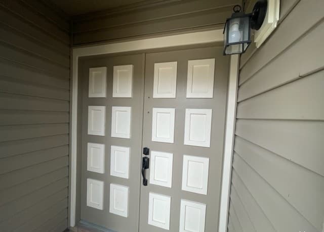 3-bedroom rental at 838 Saddlebrook Dr in San Antonio, TX — photo 3