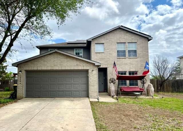 4-bedroom rental at 16406 Clydesdale in Selma TX