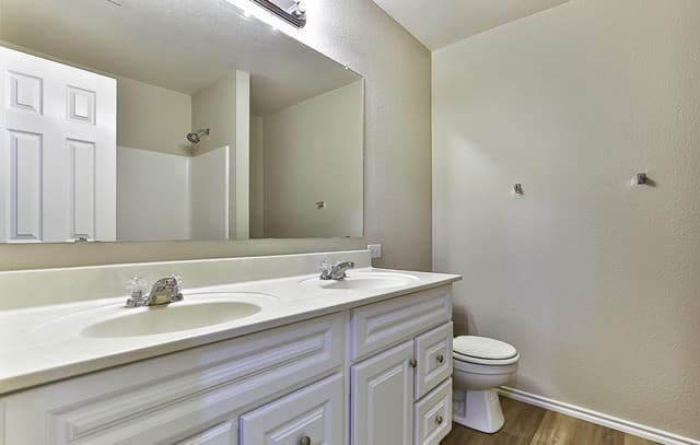 3-bedroom rental at 233 N Willow Way in Cibolo, TX — photo 5