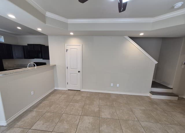 3-bedroom rental at 6611 Mia Way Unit 101 in San Antonio, TX — photo 4