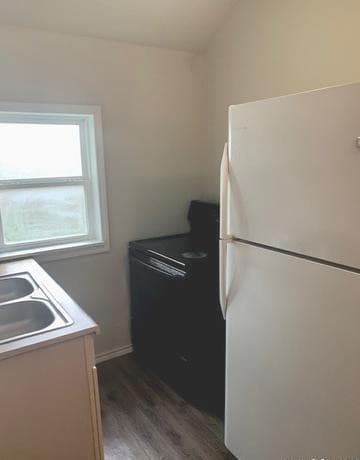 0rental at 1011 Avant Ave Unit 4 in San Antonio, TX — photo 2