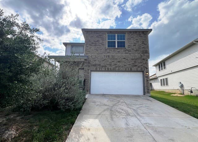 4-bedroom rental at 156 Hunters Brook in San Antonio TX